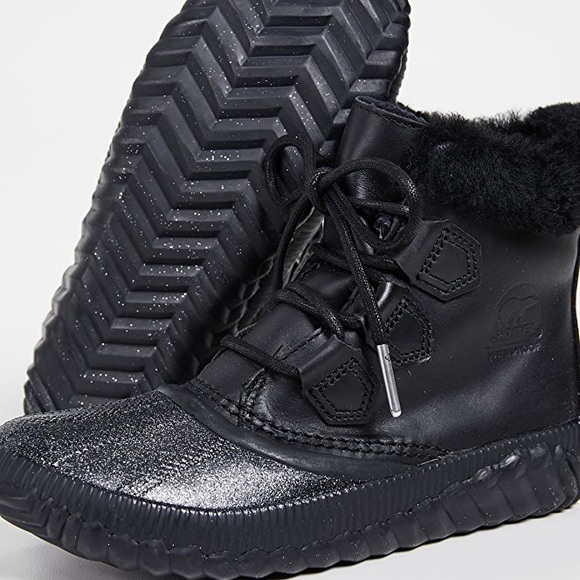 SOREL Boots - Picture 6 of 6